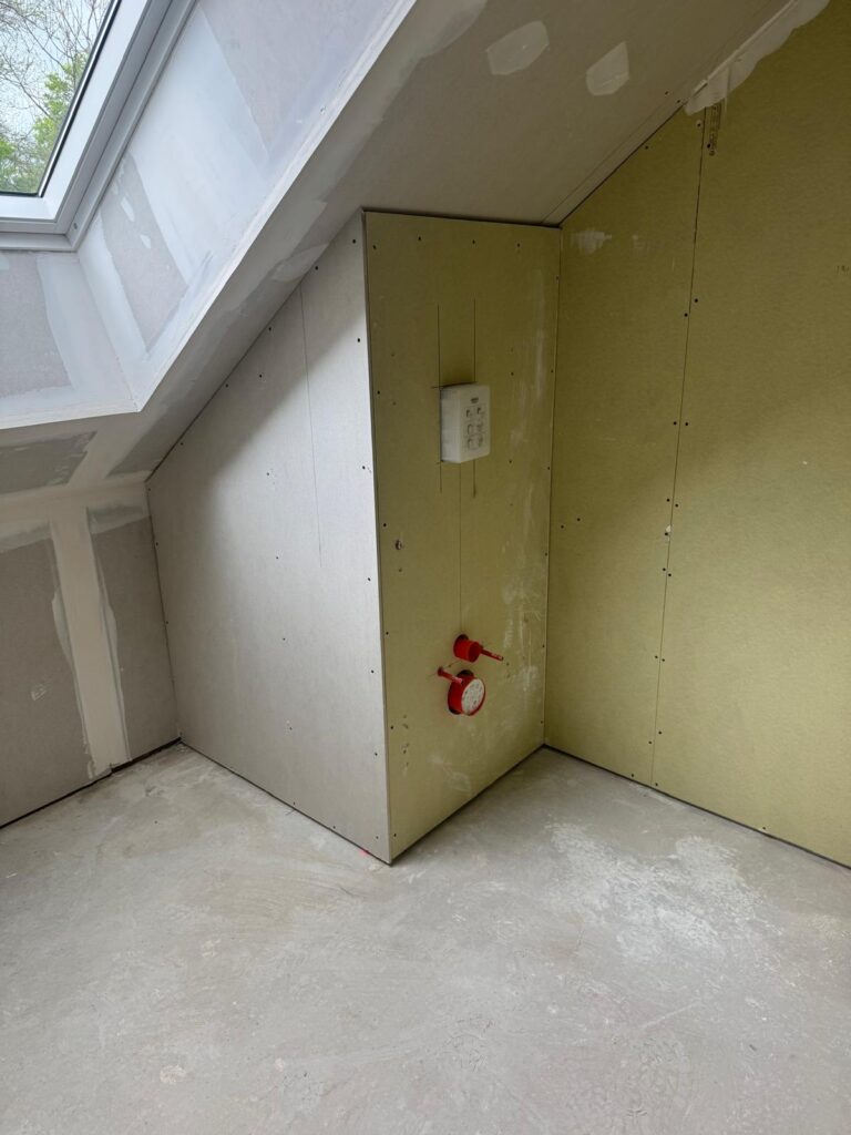 Après installation des WC pour un rendu propre et fonctionnel
